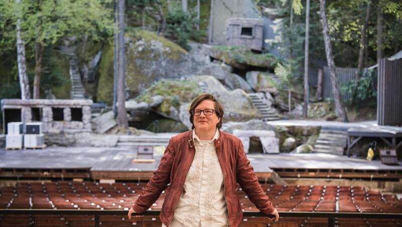 Die künstlerische Leiterin der Wunsiedler Luisenburg-Festspiele, Birgit Simmler. Foto: Nicolas Armer/dpa