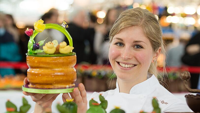 Hunderte süße Torten präsentieren die Konditoren im Rahmen der Tortengala am Messefreitag, bei der es die süßen Kreationen auch zu gewinnen gibt. Hunderte süße Torten präsentieren die Konditoren im Rahmen der Tortengala am Messefreitag, bei der es die süßen Kreationen auch zu gewinnen gibt.
