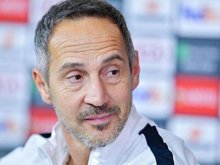 Hat mit seinem Team mit Schachtjor Donezk einen dicken Brocken vor Augen: Eintracht-Coach Adi Hütter.