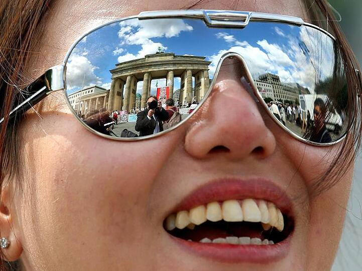 Der Deutschland-Tourismus bekommt die Folgen des Coronavirus inzwischen deutlicher zu spüren.