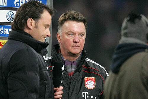 Ratlos nach der Schalke-Pleite: Louis van Gaal