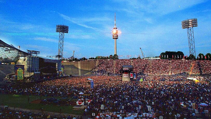 Im Olympiastadion wird heuer mehr gefeiert, denn gesportelt. Was aus der alten S-Bahnstation von der Olympiade wird, soll nun geklärt werden. Im Olympiastadion wird heuer mehr gefeiert, denn gesportelt. Was aus der alten S-Bahnstation von der Olympiade wird, soll nun geklärt werden.