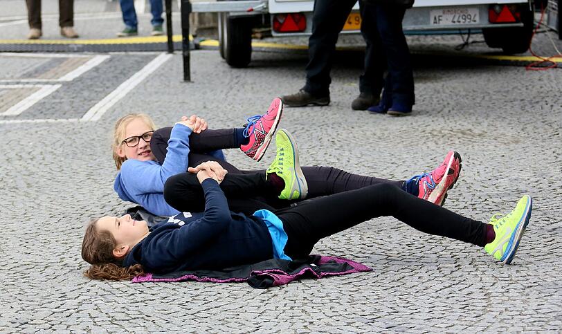 Hier machen sich Sportler warm.