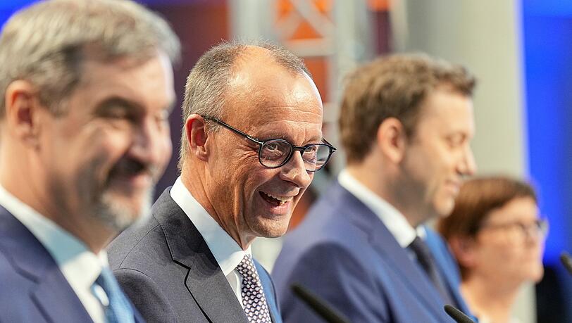 Der Koalitionsvertrag steht - doch die Namen für die Ministerposten sind noch nicht bekannt.