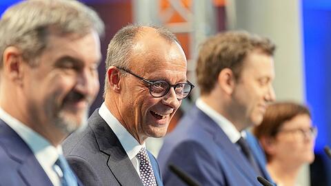 Der Koalitionsvertrag steht - doch die Namen für die Ministerposten sind noch nicht bekannt.