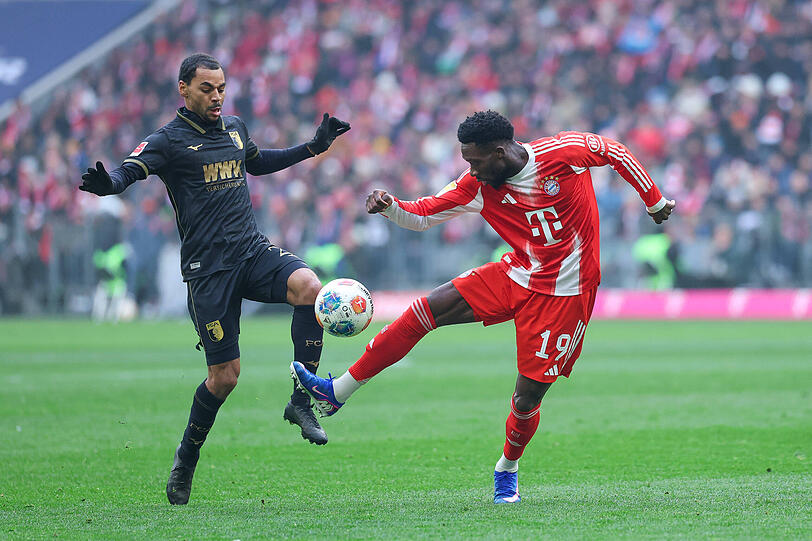 Probleme als Rechtsverteidiger: Alphonso Davies (r.).