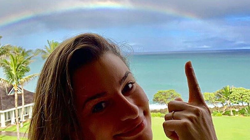 Lea Michele verabschiedet sich mit einem Regenbogen von Hawaii