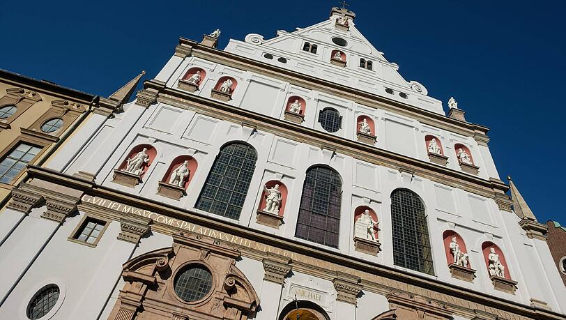 Blick auf die Jesuitenkirche St. Michael. (Archivbild)