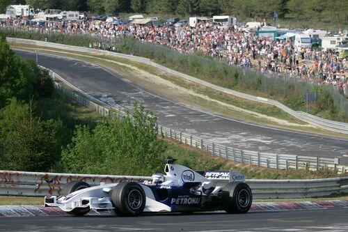 Nick Heidfeld ist der einzige Pilot, der mit einem modernen Formel-1-Wagen über die Nordschleife rasen durfte.