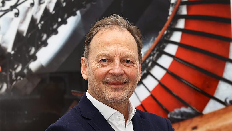 Sven Keussen, Chef von Rohrer Immobilien, vor einem seiner Lieblingsfotos in der Lessingstraße, wo das Immobilienbüro ganz in der Nähe der Wiesn ansässig ist. Sven Keussen, Chef von Rohrer Immobilien, vor einem seiner Lieblingsfotos in der Lessingstraße, wo das Immobilienbüro ganz in der Nähe der Wiesn ansässig ist.