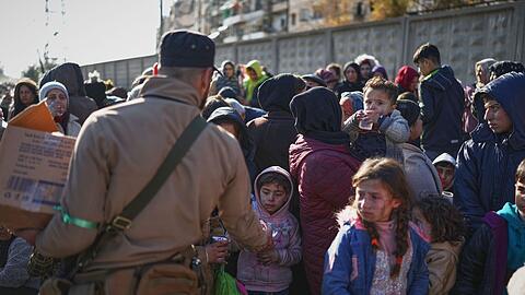 Zehntausende Menschen waren vor den K&auml;mpfen geflohen.