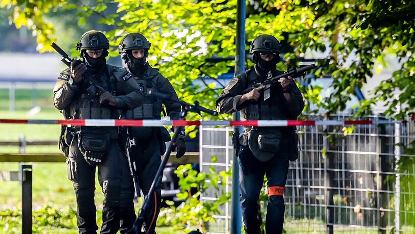 Der DJ der betroffenen Veranstaltung ist von dem Geschehen tief betroffen Der DJ der betroffenen Veranstaltung ist von dem Geschehen tief betroffen