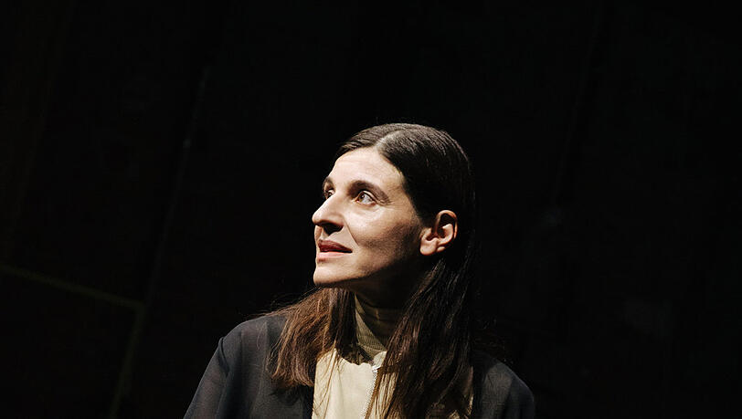 Eva Bay in &bdquo;Das Ereignis&ldquo; nach dem Buch von Annie Ernaux.