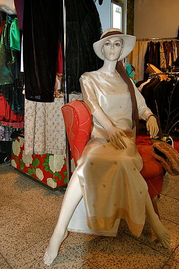 Die schönsten Münchner Second Hand Geschäfte. Hier Alexa's in der Utzschneiderstraße 10. www.alexas.de