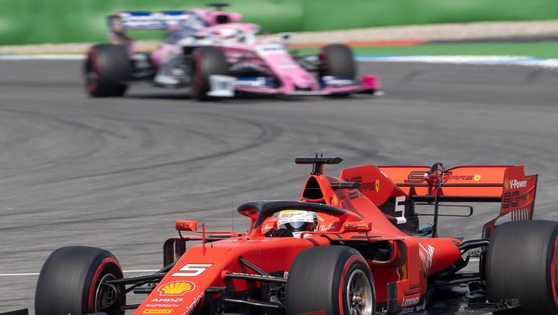 Der deutsche Fahrer Sebastian Vettel will das Heimrennen in Hockenheim unbedingt gewinnen. Der deutsche Fahrer Sebastian Vettel will das Heimrennen in Hockenheim unbedingt gewinnen.