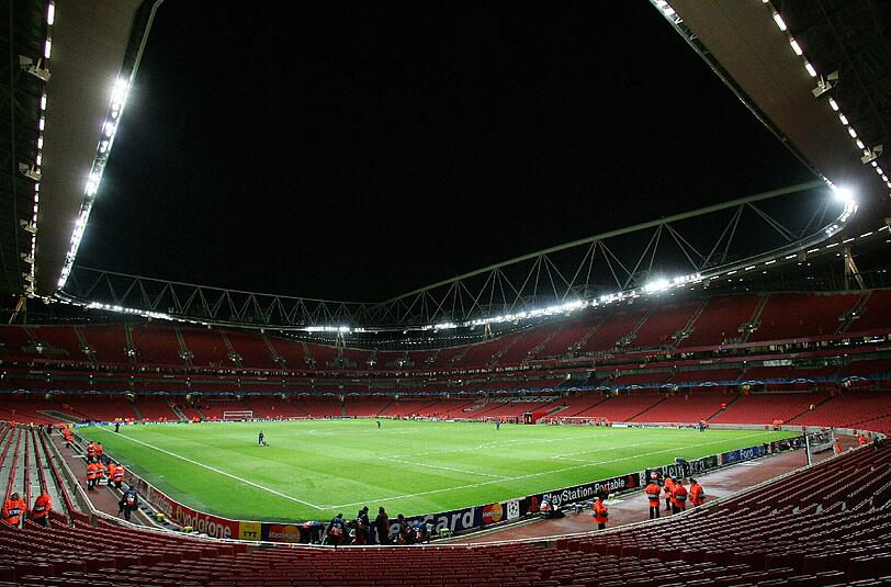 Das Emirates Stadium. Hier werden die Bayern das Achtelfinal-Hinspiel am 19.02 gegen den FC Arsenal austragen.