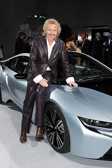 Thomas Gottschalk, Christine Neubauer, Alexandra Kamp: Promis feiern mit BMW den Marktstart des neuen i8. Die Bilder von der Party in München...