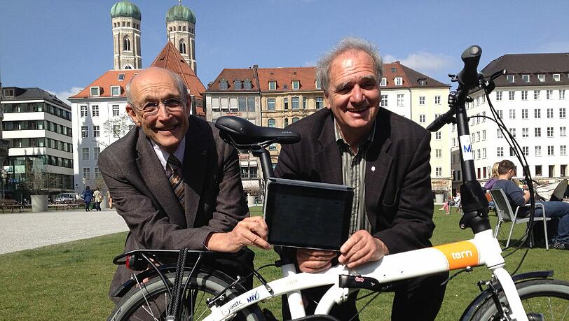 Alexander Freitag (MVV) und Umweltreferent Joachim Lorenz bei einem Radl-Termin (Archivbild). Alexander Freitag (MVV) und Umweltreferent Joachim Lorenz bei einem Radl-Termin (Archivbild).