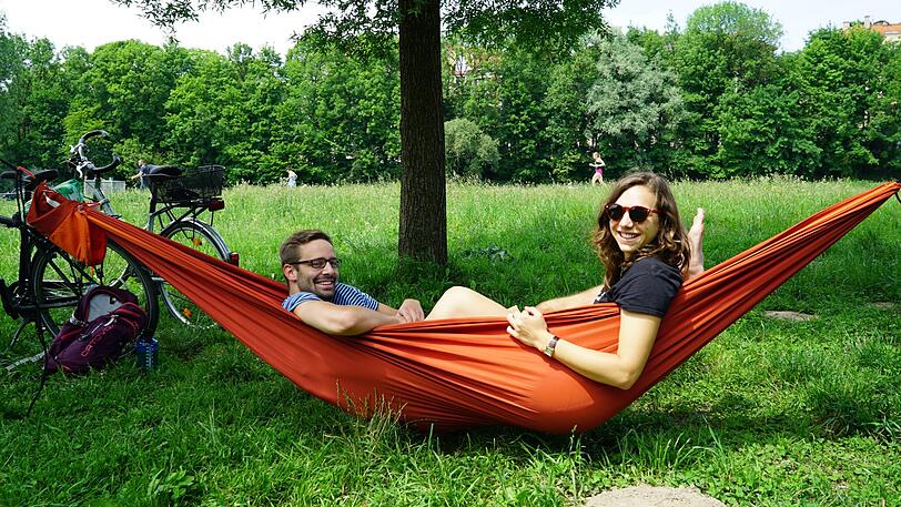 Einfach mal das Hirn ausschalten und in der Hängematte chillen.