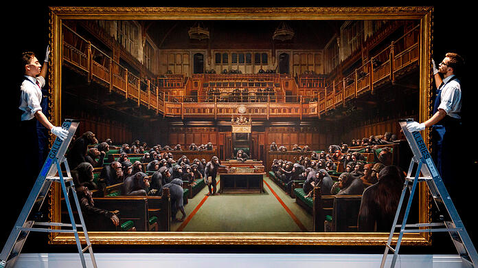 "Devolved Parliament" - 2019 auf einer Ausstellung in London.