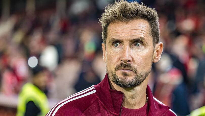 Miroslav Klose tüftelt über der Nürnberger Aufstellung. (Archivbild) Miroslav Klose tüftelt über der Nürnberger Aufstellung. (Archivbild)
