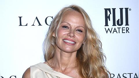Pamela Anderson ist derzeit glücklicher Single.