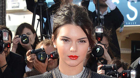 Heute kaum vorstellbar: Model Kendall Jenner litt als Teenager unter extrem schlimmer Akne. Mehr Fotos der schönen US-Amerikanerin in der Bilderstrecke.