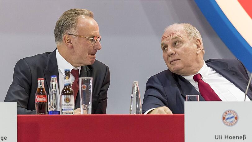 Uli Hoeneß und Karl-Heinz Rummenigge auf der Jahreshauptversammlung.