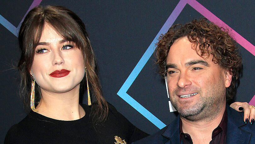 Alaina Meyer und Johnny Galecki sind Eltern geworden Alaina Meyer und Johnny Galecki sind Eltern geworden