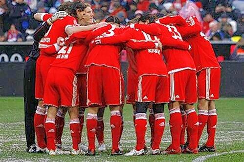 Der Kader wurde verringert &ndash; so soll auch der Zusammenhalt beim FC Bayern im Jahr 2010 noch besser werden als in der Hinrunde.