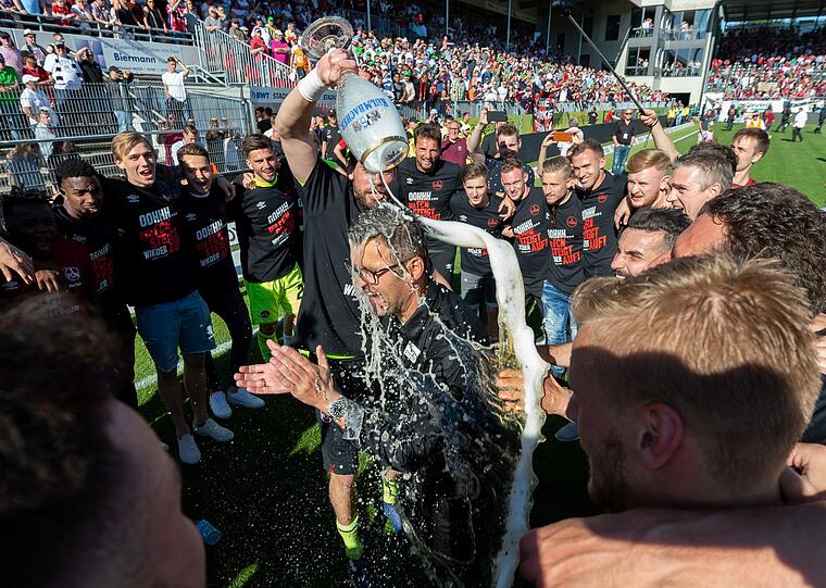 Sein größter Erfolg: Der Bundesliga-Aufstieg mit Nürnberg 2018.
