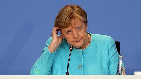 Bundeskanzlerin Angela Merkel (CDU) geht davon aus, dass es in der afghanischen Hauptstadt Kabul einen oder mehrere Selbstmordanschläge gegeben hat.