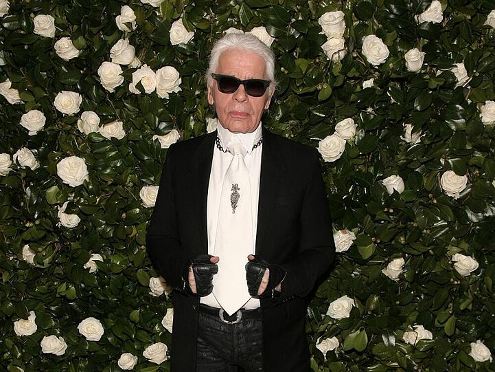 Karl Lagerfeld ist auch mit 80 Jahren noch gut beschäftigt