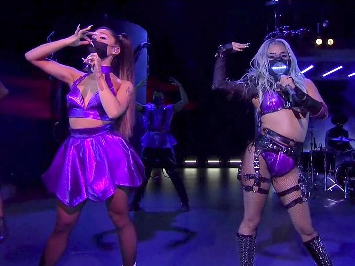 "Rain On Me": Ariana Grande (l) und Lady Gaga bei den MTV Video Music Awards.