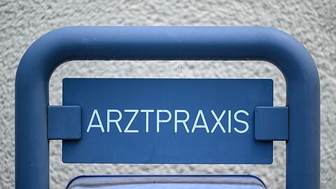 Mehr &Auml;rztinnen und &Auml;rzte wollen Teilzeit arbeiten. (Archivbild)