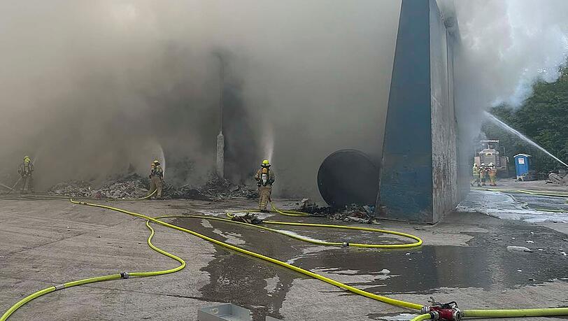 In Unterschlei&szlig;heim kam es zu einem Brand auf einem Industriegel&auml;nde.