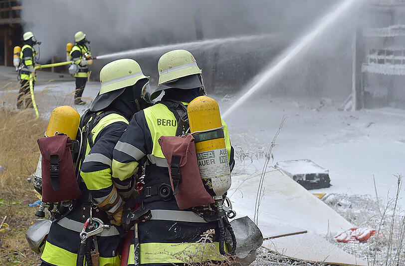Bilder vom Feuerwehreinsatz in der Orleansstraße.