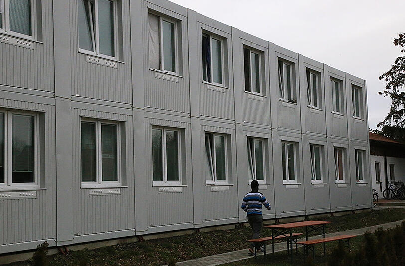 Die Asylbewerberunterkunft in Dorfen, in der ein 20-Jähriger erstochen wurde.