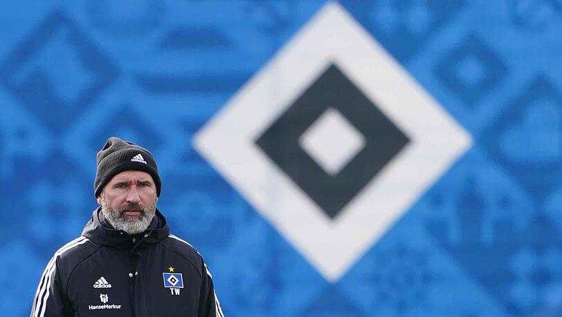 HSV-Trainer Tim Walter rutschte mit seinem Team auf den dritten Tabellenplatz ab.
