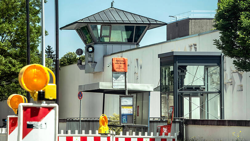 Die JVA Stadelheim in München: Hier wird Jimi Blue Ochsenknecht mindestens eine Nacht verbringen. Die JVA Stadelheim in München: Hier wird Jimi Blue Ochsenknecht mindestens eine Nacht verbringen.