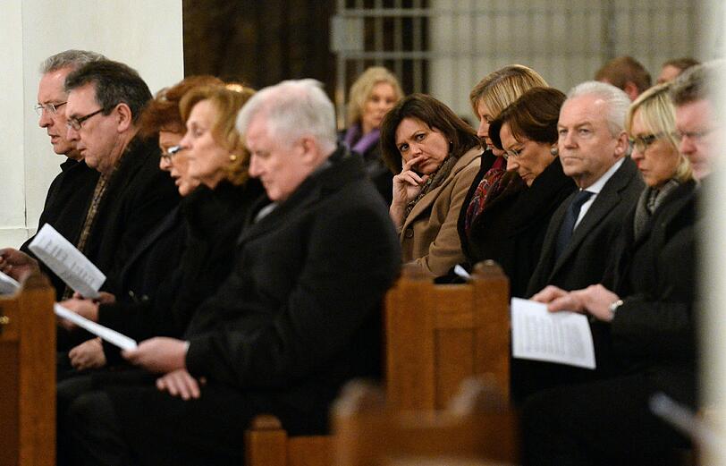 Bilder vom ökomenischen Gottesdienst für die Helfer von Bad Aibling.