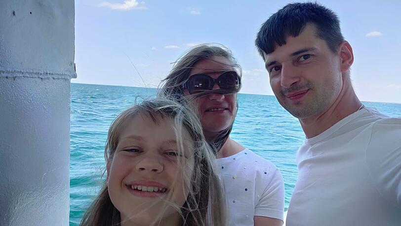Da verbrachten sie einen unbeschwerten Urlaub: Jetzt bangt der Münchner Vladyslav D. um seine Frau Alina und Tochter Anna. Da verbrachten sie einen unbeschwerten Urlaub: Jetzt bangt der Münchner Vladyslav D. um seine Frau Alina und Tochter Anna.