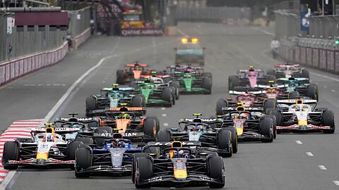 Max Verstappen holt im WM-Kampf auf.