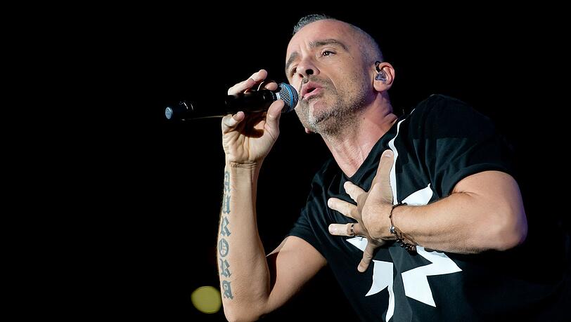 Eigentlich wollte Eros Ramazzotti heute in München auftregen. Krankheitsbedingt muss das Konzert kurzfristig ausfallen.