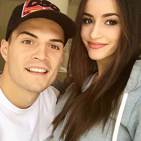 Granit Xhaka mit seiner süßen Freundin Leonita Lekaj.