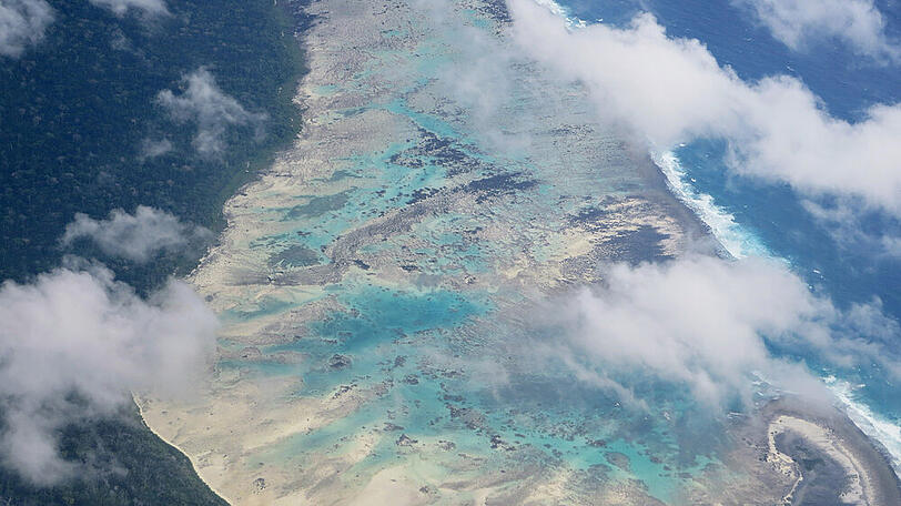 Von oben sieht North Sentinel Island idyllisch aus.