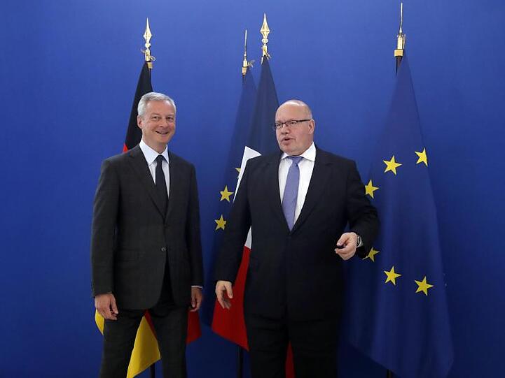 Bruno Le Maire trifft Peter Altmaier. "Wir wollen eine europäische Batterietechnologie", sagt Altmaier.