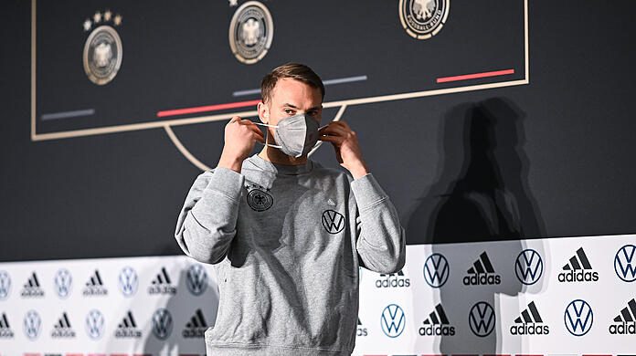 Manuel Neuer musste am Mittwoch vorzeitig wegen einer Corona-Infektion von der Nationalmannschaft abreisen.