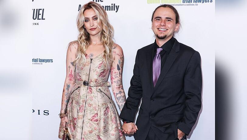 Paris und Prince Jackson haben ihren starken Zusammenhalt auf einer Veranstaltung gezeigt.