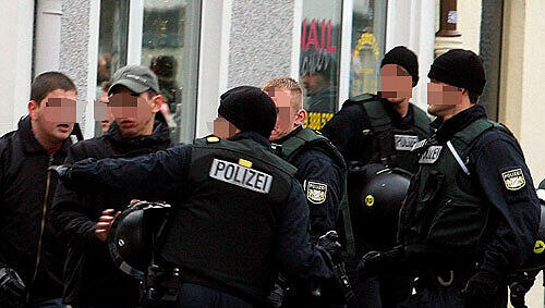 Polizeieinsatz beim Derby am 9. Dezember 2007 Polizeieinsatz beim Derby am 9. Dezember 2007